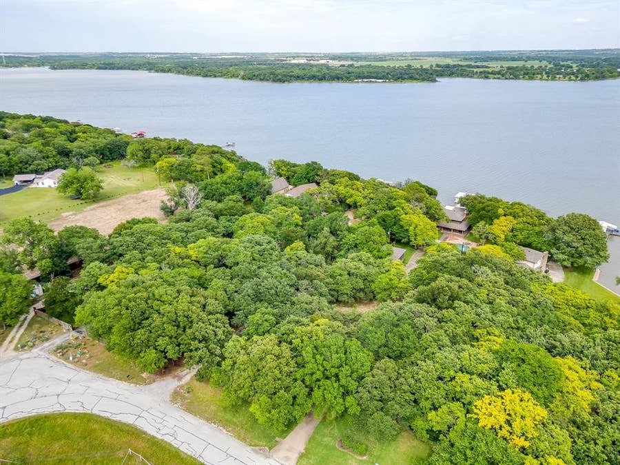 Property photo for 13350 Miller Road, Azle, TX