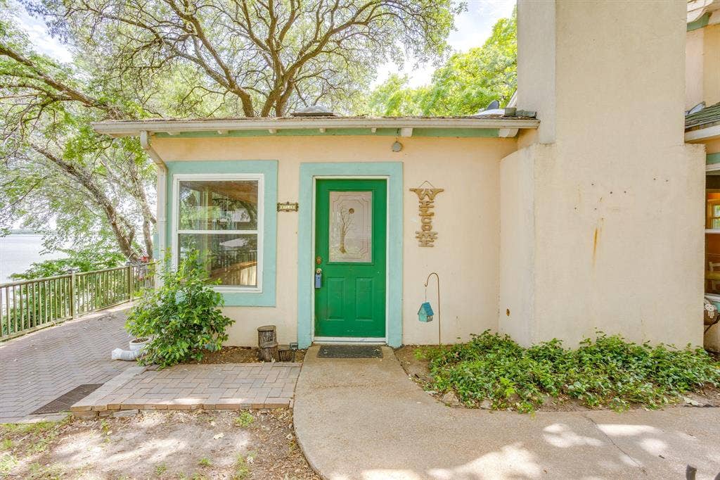 13350 Miller Road, Azle, TX 76020 13350 Miller Road, Azle, TX 76020