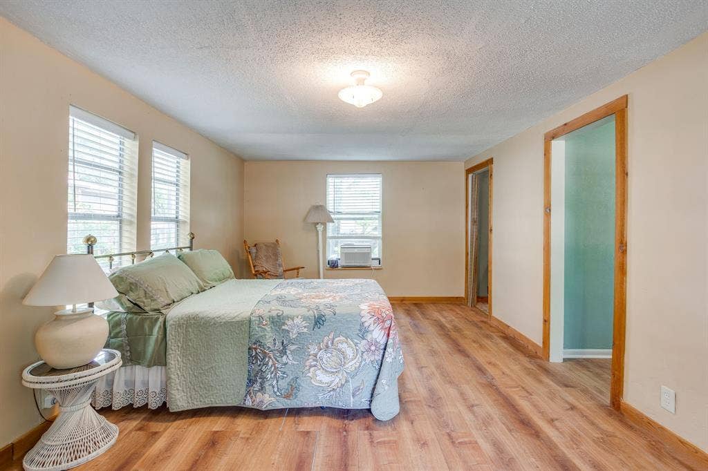 13350 Miller Road, Azle, TX 76020 13350 Miller Road, Azle, TX 76020