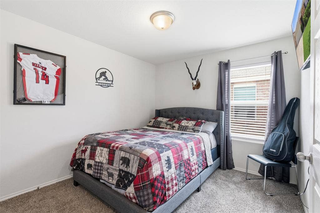 921 Shire Avenue, Haslet, TX 76052