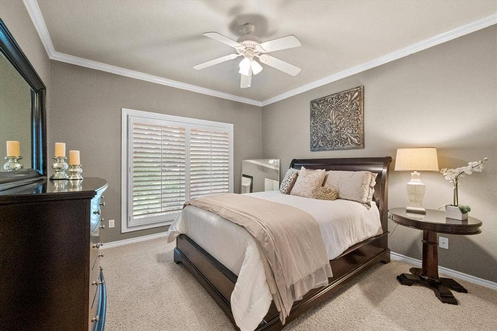 2123 Westchester Drive, Mansfield, TX 76063 upstairs bedroom with vanity area