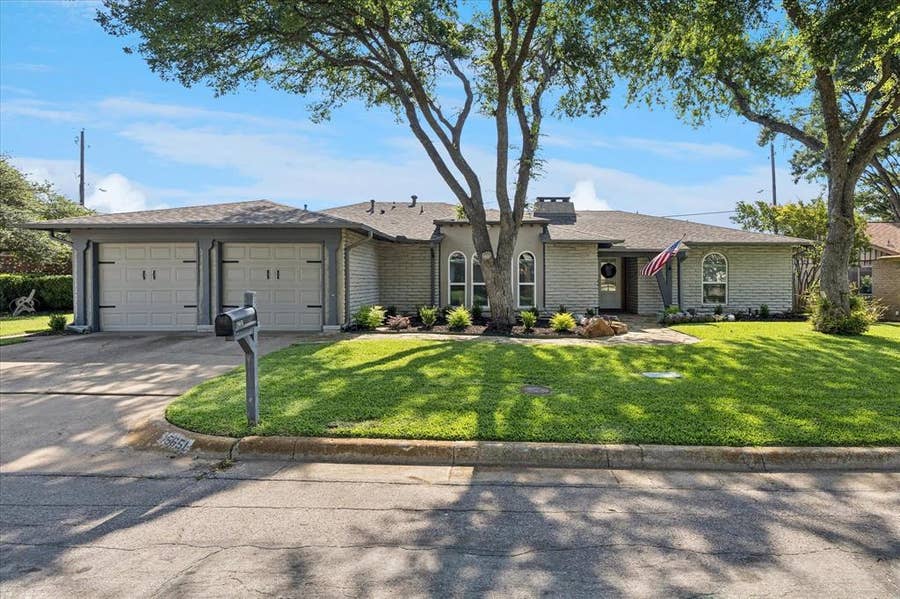 Property photo for 15651 Terrace Lawn Circle, Dallas, TX