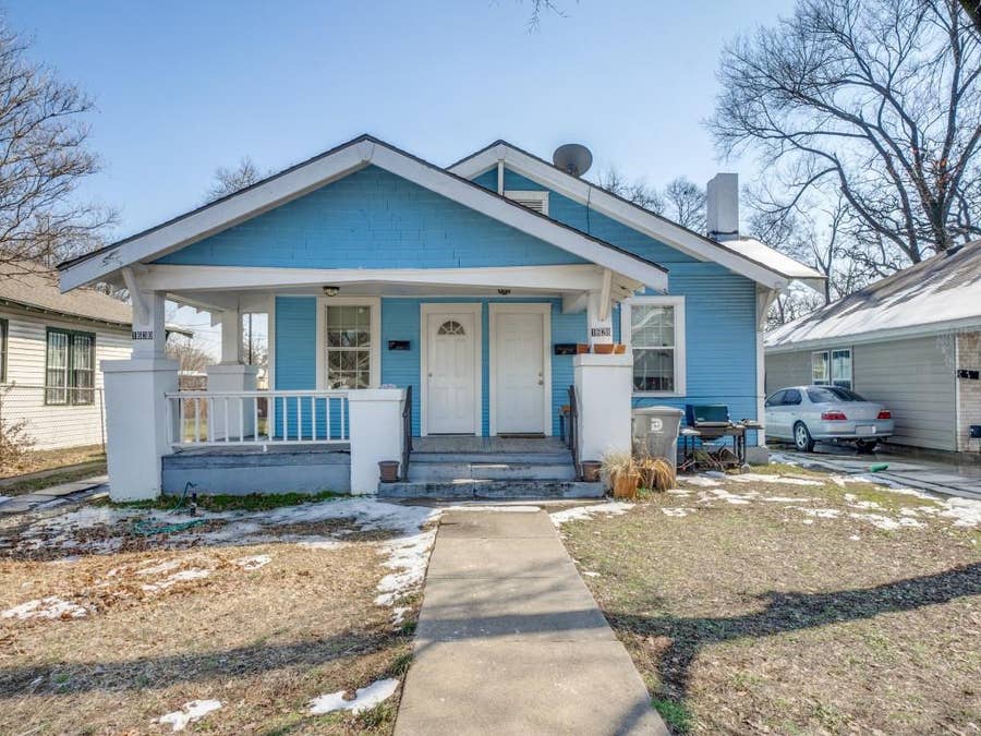 Property photo for 1628 Poplar Street, Dallas, TX