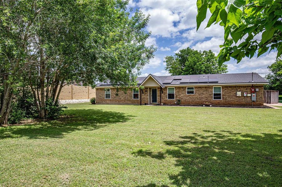 Property photo for 817 S Old Temple Road, Lorena, TX