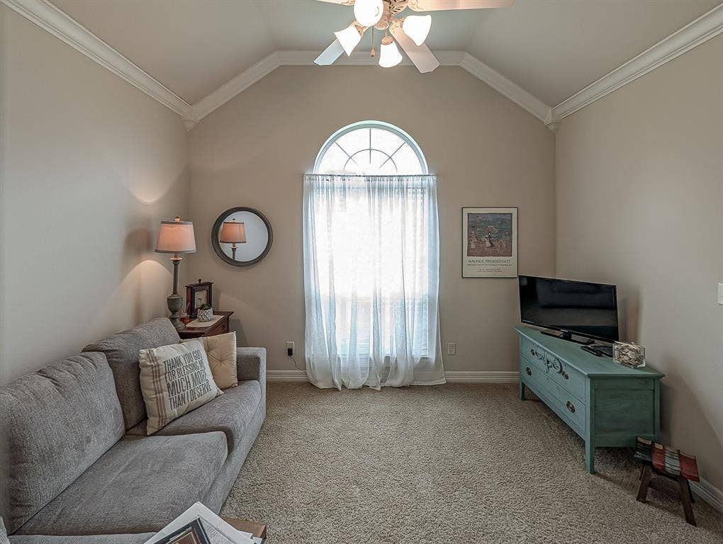 685 Bunker Drive, Tyler, TX 75703 685 Bunker Drive, Tyler, TX 75703