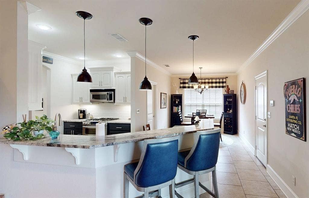 685 Bunker Drive, Tyler, TX 75703 685 Bunker Drive, Tyler, TX 75703