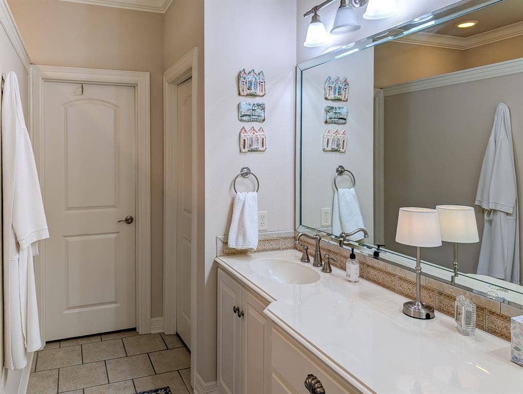 685 Bunker Drive, Tyler, TX 75703 685 Bunker Drive, Tyler, TX 75703