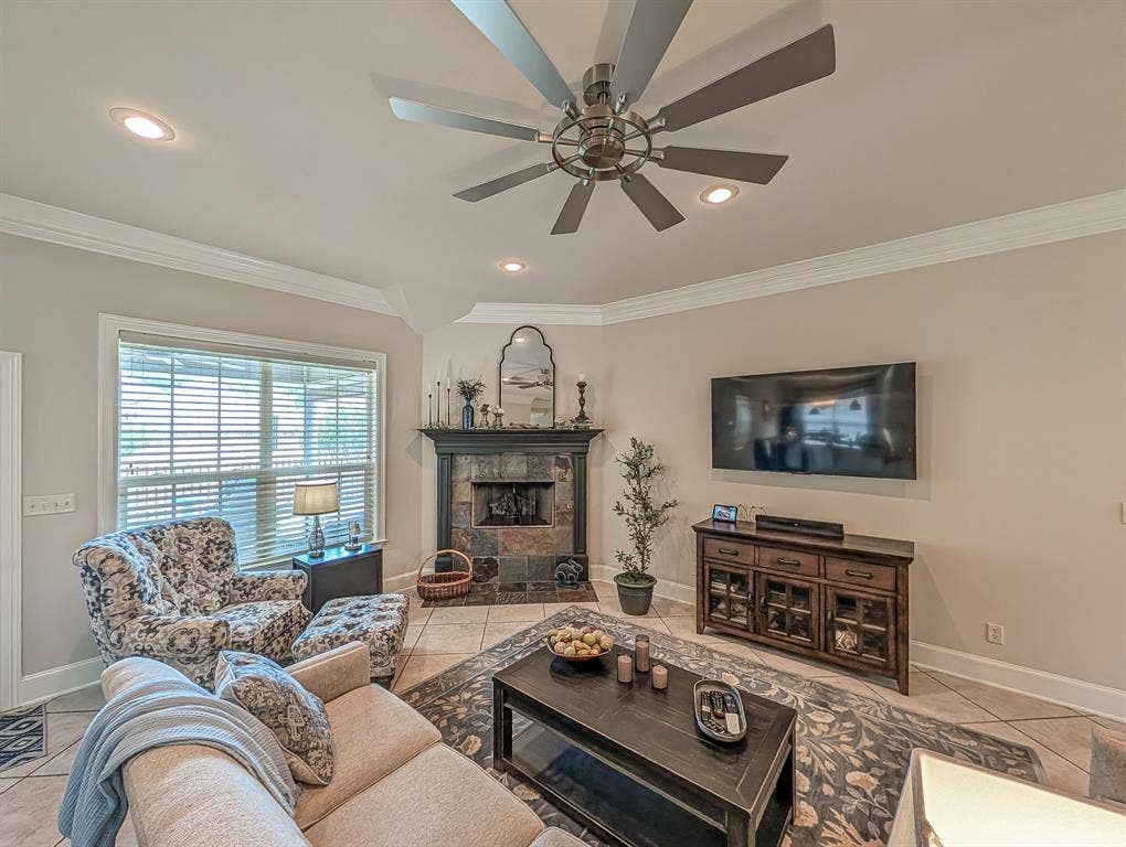 685 Bunker Drive, Tyler, TX 75703 685 Bunker Drive, Tyler, TX 75703