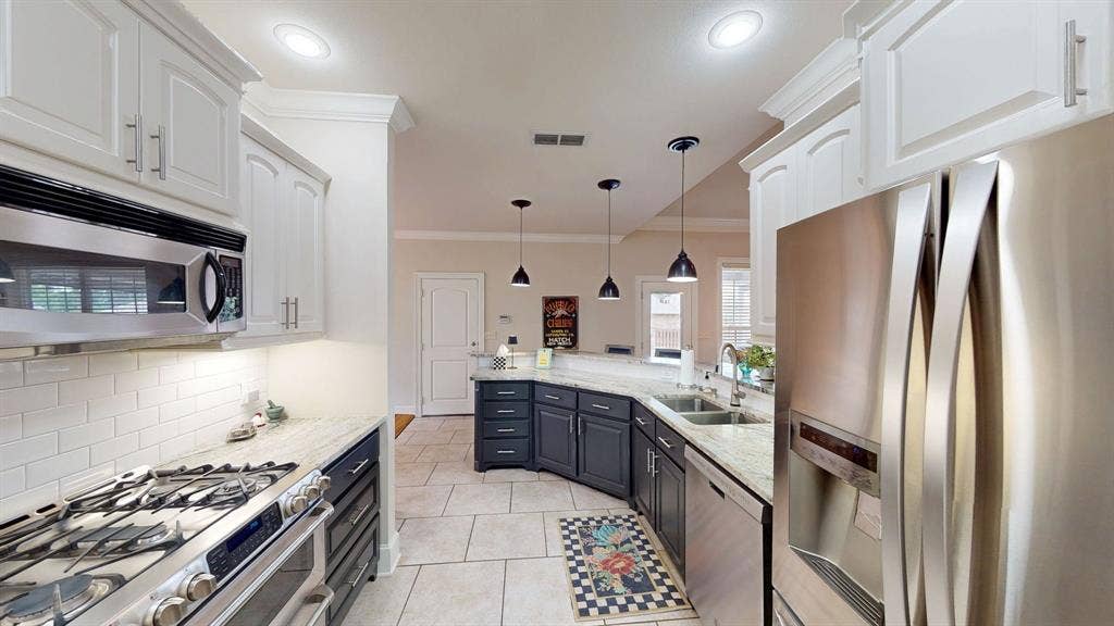 685 Bunker Drive, Tyler, TX 75703 685 Bunker Drive, Tyler, TX 75703