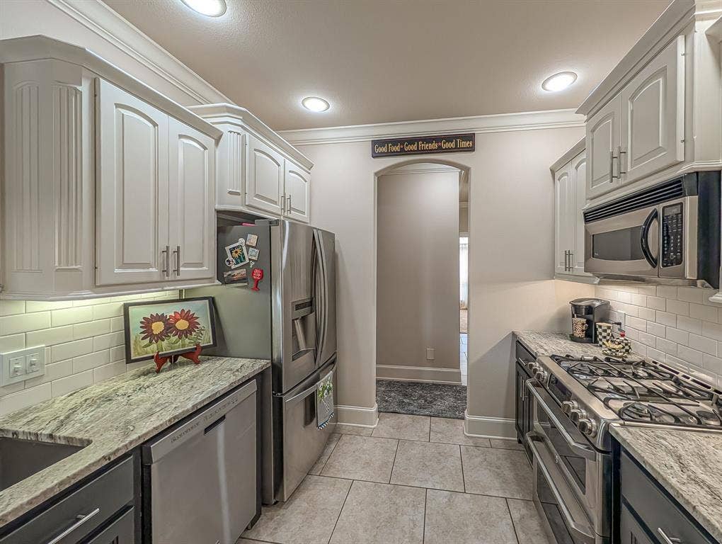 685 Bunker Drive, Tyler, TX 75703 685 Bunker Drive, Tyler, TX 75703