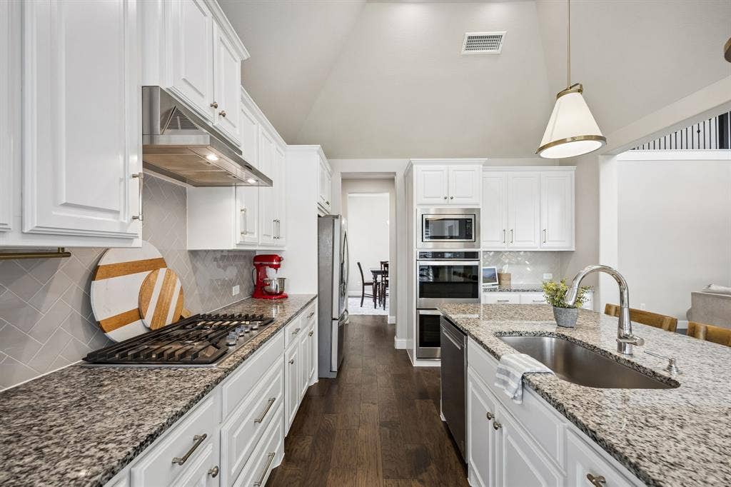 14093 Wheatfield Lane, Frisco, TX 75035 14093 Wheatfield Lane, Frisco, TX 75035