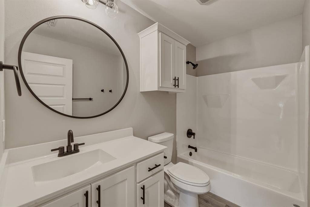 16221 Crossing Circle, Lindale, TX 75771 16221 Crossing Circle, Lindale, TX 75771