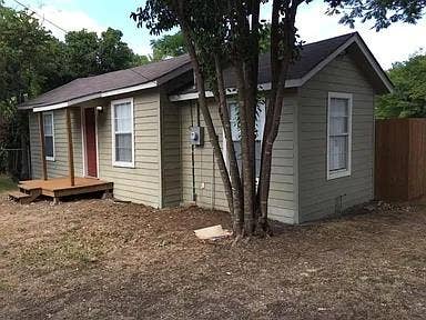 Property photo for 309 S Main Street, Cedar Hill, TX
