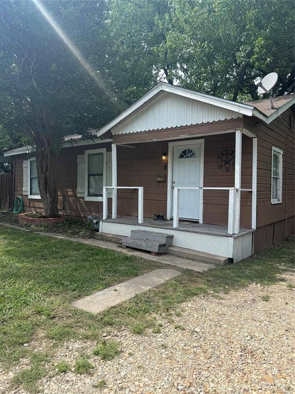 Property photo for 1006 Bishop Street, Commerce, TX