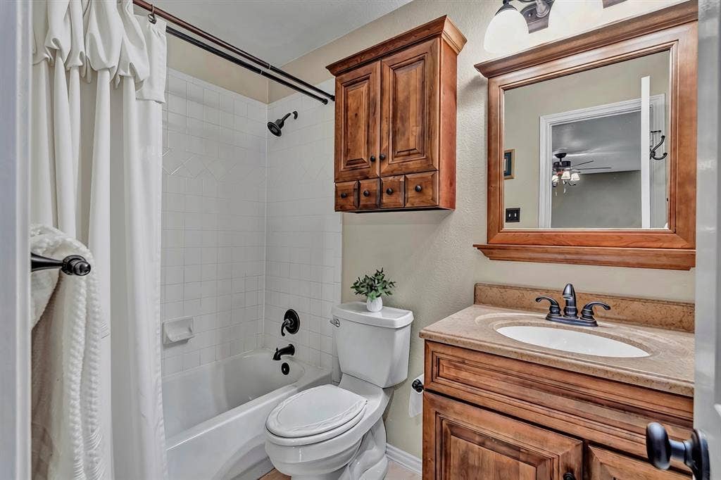2405 Charlene Drive, Plano, TX 75074 2405 Charlene Drive, Plano, TX 75074