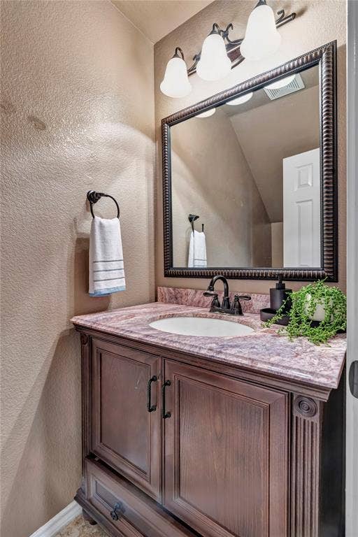 2405 Charlene Drive, Plano, TX 75074 spacious hall half bath