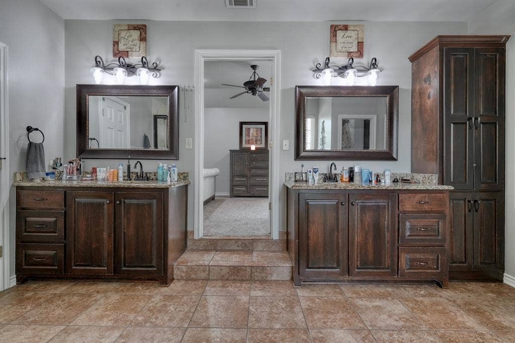 6112 Sutherland Drive, Tyler, TX 75703 6112 Sutherland Drive, Tyler, TX 75703