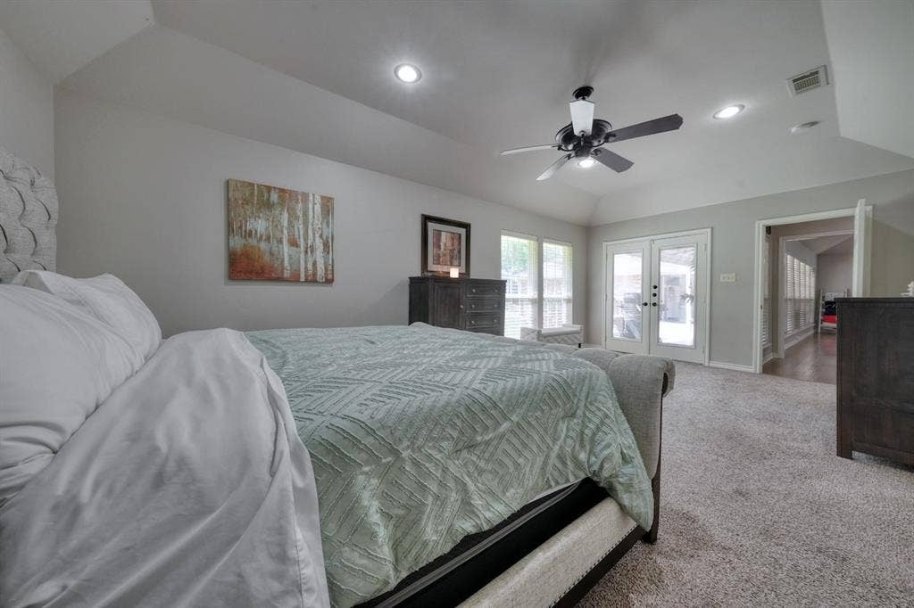 6112 Sutherland Drive, Tyler, TX 75703 6112 Sutherland Drive, Tyler, TX 75703