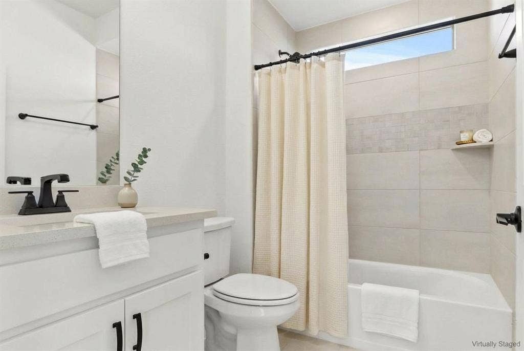 12831 Pine Ridge Trail, Rowlett, TX 75089 12612 Audubon bath 2 Bayside (9)