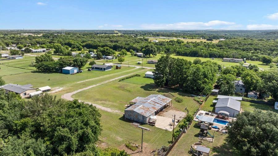 Property photo for 7720 River Run, Granbury, TX
