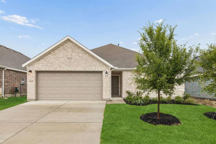 Property photo for 1115 Shorthorn Street, Royse City, TX