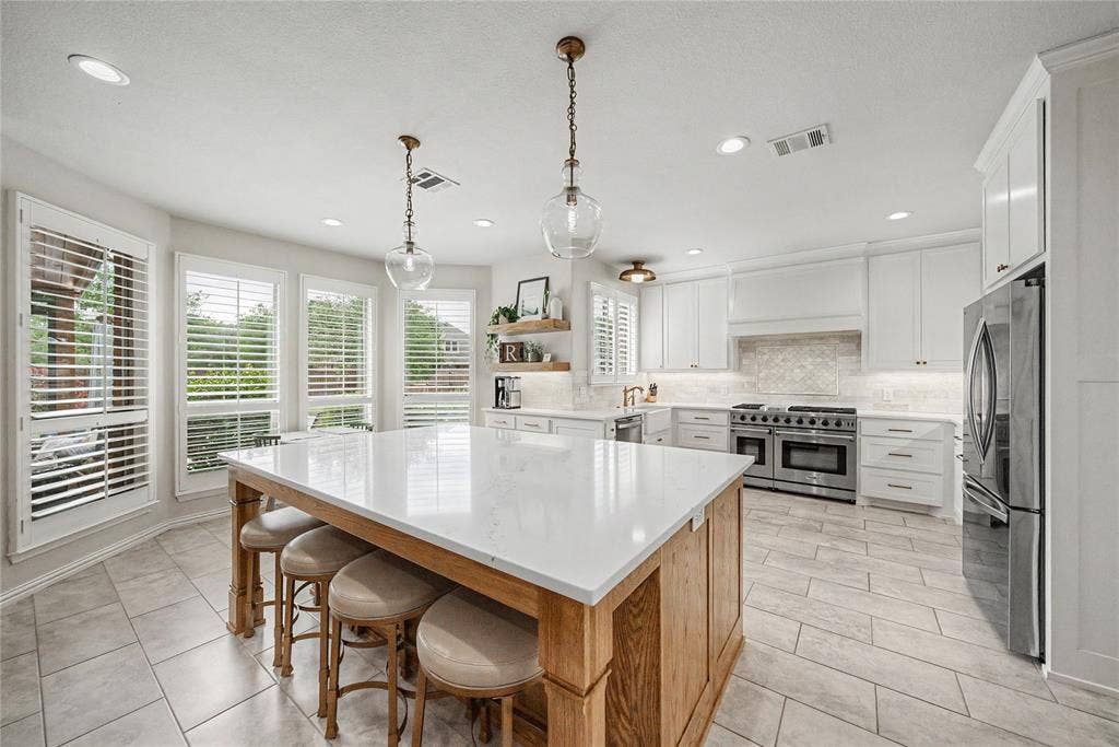 101 Black Oak Drive, Aledo, TX 76008 101 Black Oak Drive, Aledo, TX 76008