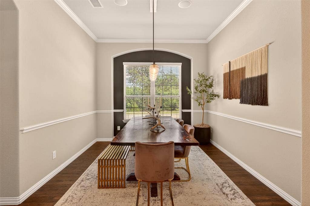 Formal dining room offers an elegant setting for dinners, holidays and special occasions.