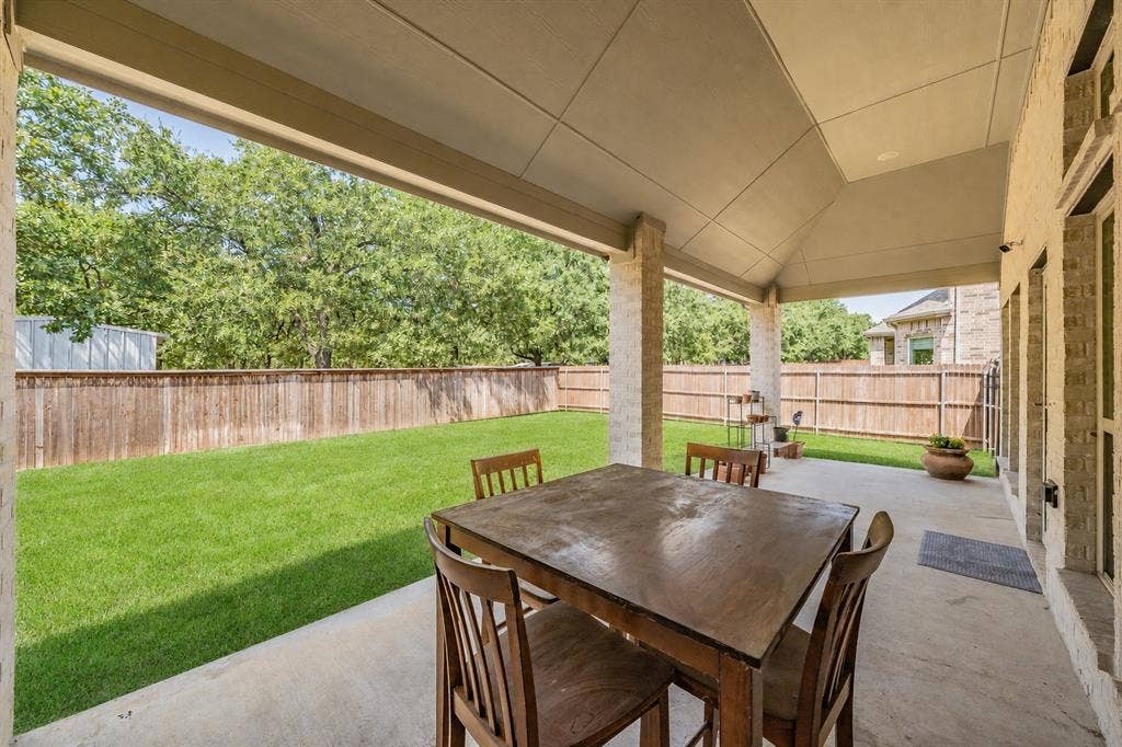 Premier size yard