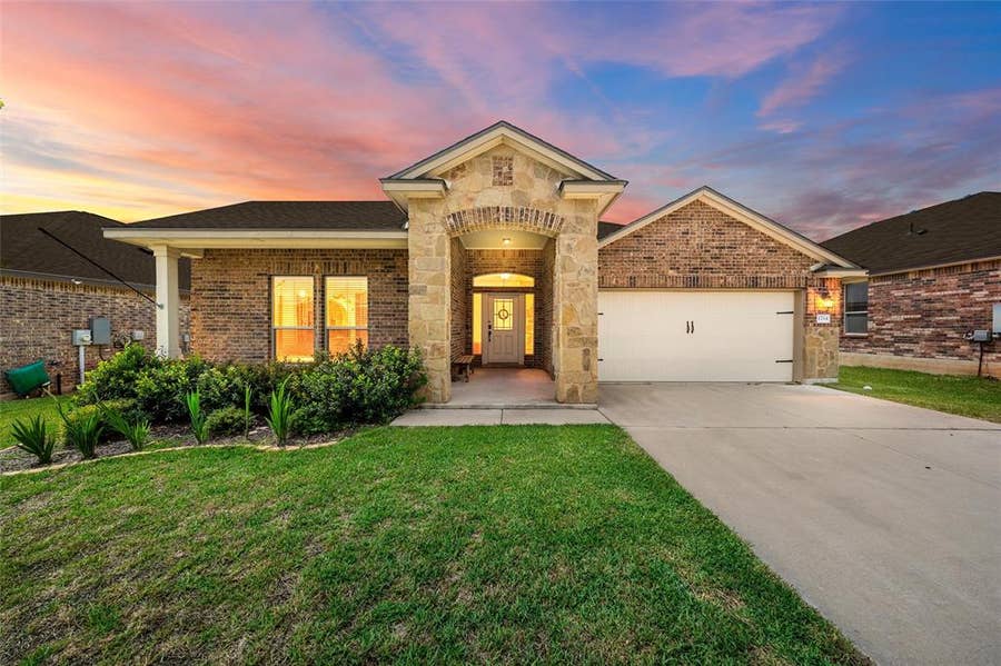 Property photo for 1214 Iron Glen Drive, Temple, TX