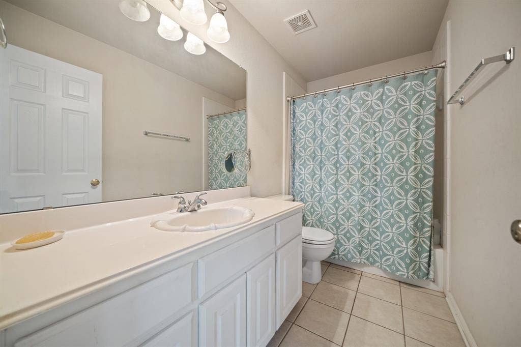 1571 Coastal Drive, Rockwall, TX 75087 1571 Coastal Drive, Rockwall, TX 75087