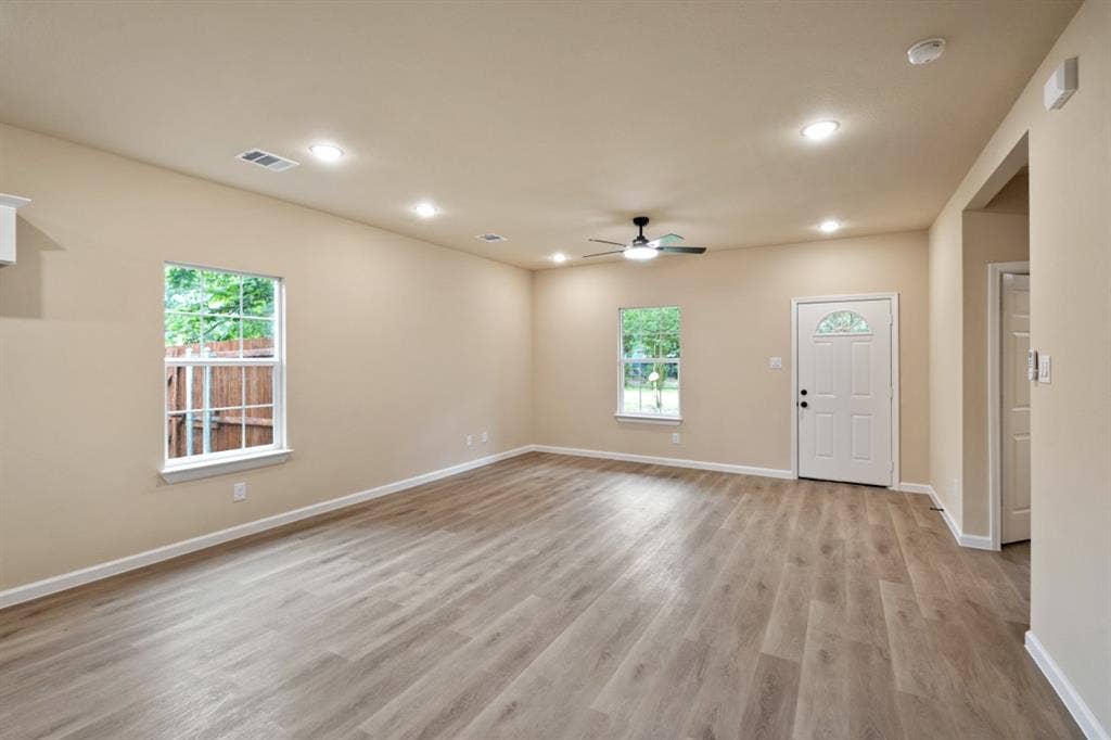 106 Navajo Drive, Mabank, TX 75156 106 Navajo Drive, Mabank, TX 75156