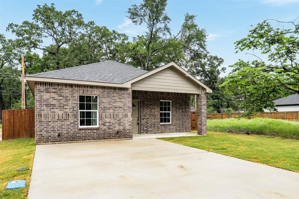 106 Navajo Drive, Mabank, TX 75156 106 Navajo Drive, Mabank, TX 75156