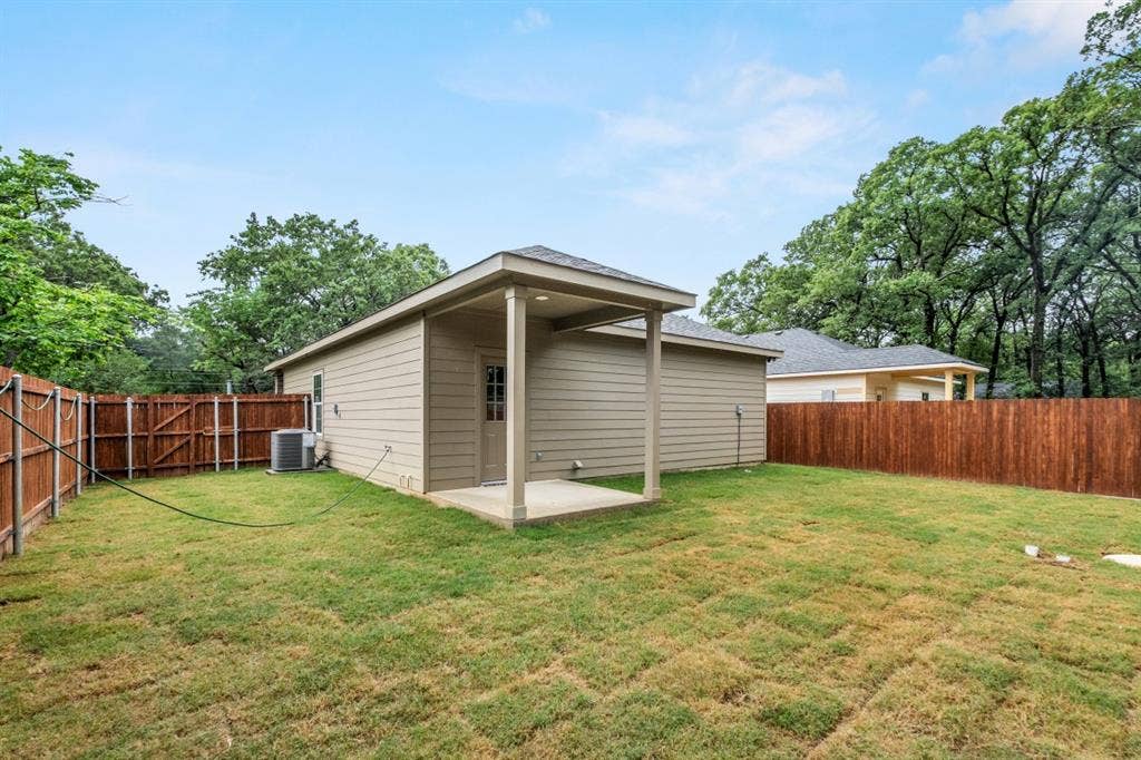 106 Navajo Drive, Mabank, TX 75156 106 Navajo Drive, Mabank, TX 75156