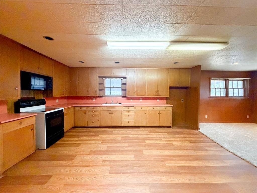 3136 McKenzie Avenue, Waco, TX 76708 3136 McKenzie Avenue, Waco, TX 76708