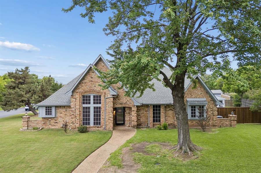 Property photo for 5205 Dixie Circle, Sachse, TX