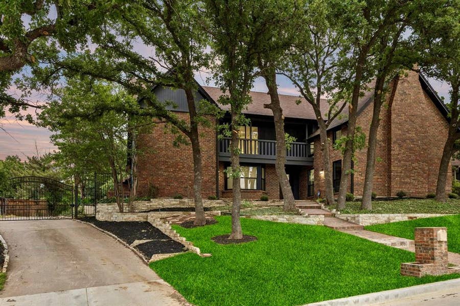 Property photo for 108 Forest Hill Drive, Trophy Club, TX