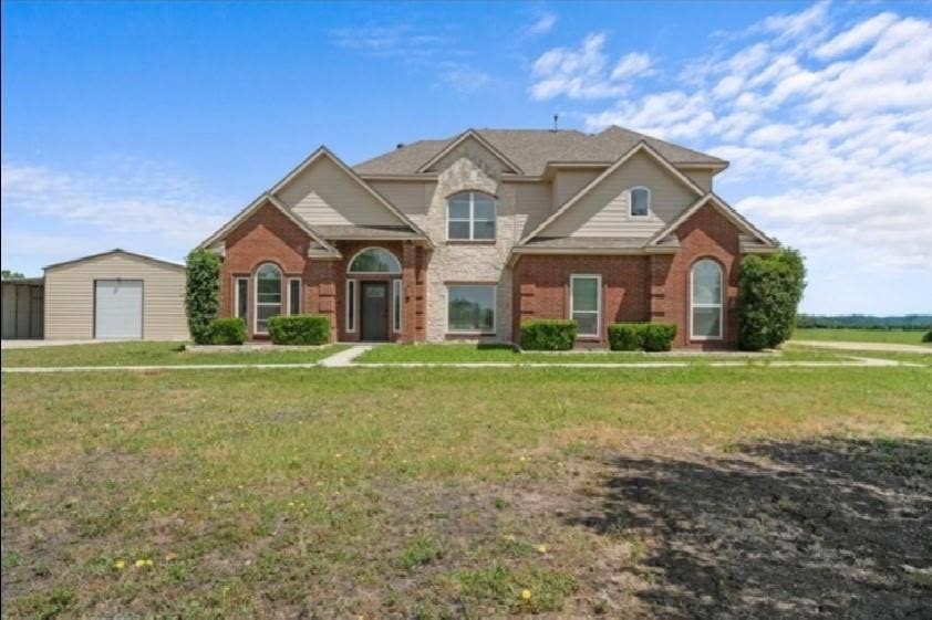Property photo for 3380 Pecan Circle, McKinney, TX