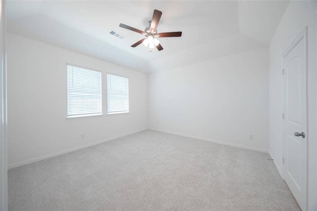 301 Thorn Creek Drive, Anna, TX 75409 Primary Bedroom