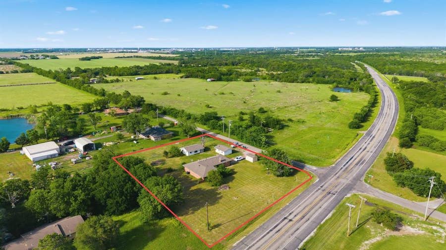 Property photo for 11800 Hallmark Street, Greenville, TX
