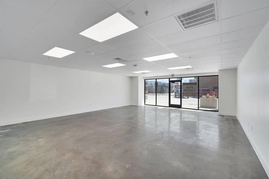 Property photo for 301 W Main Street, #116, Midlothian, TX