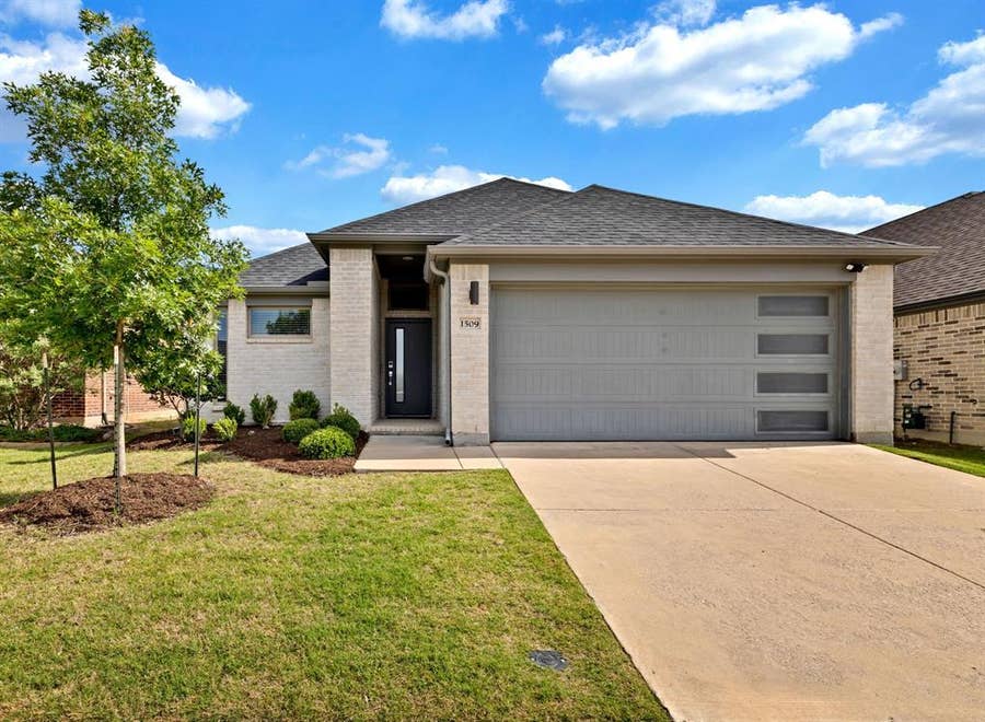 Property photo for 1509 Wayback Drive, Celina, TX