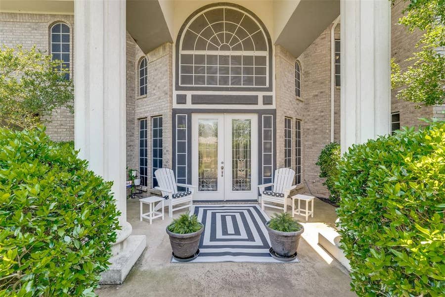 Property photo for 105 Sedalia Drive, Fort Worth, TX