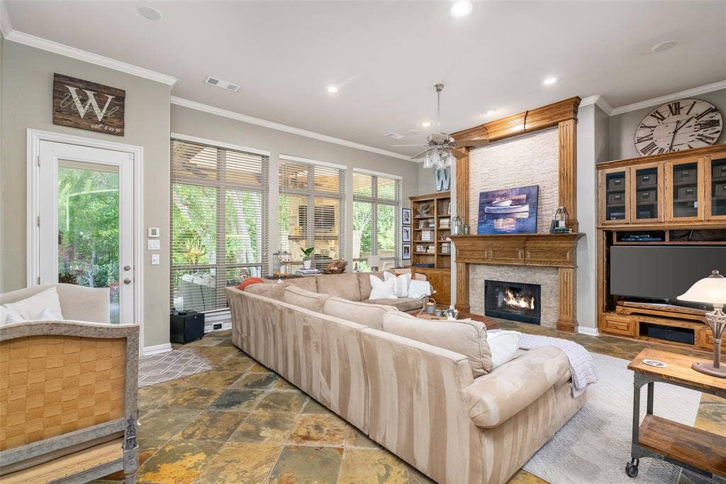 1097 Limestone Court, Allen, TX 75013 1097 Limestone Court, Allen, TX 75013