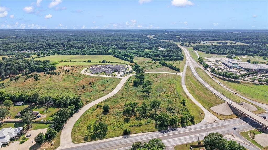 120 Commons Drive, Athens, TX 75751 120 Commons Drive, Athens, TX 75751