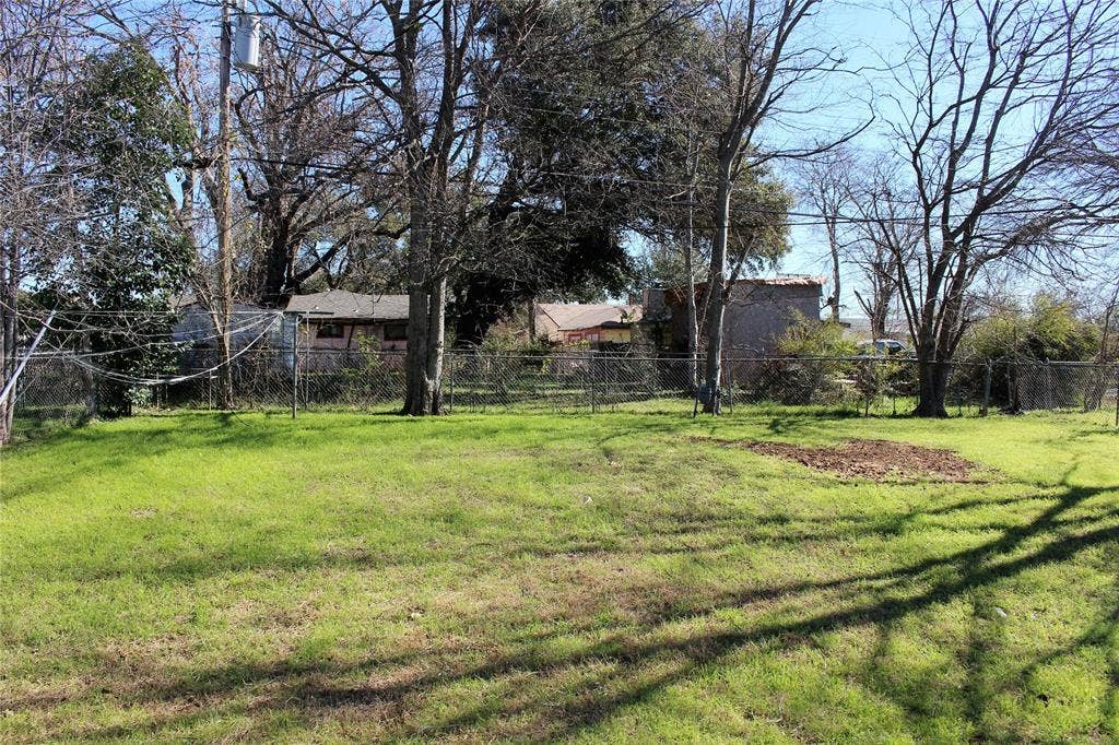 12028 Hoblitzelle Drive, Dallas, TX 75243 12028 Hoblitzelle Drive, Dallas, TX 75243