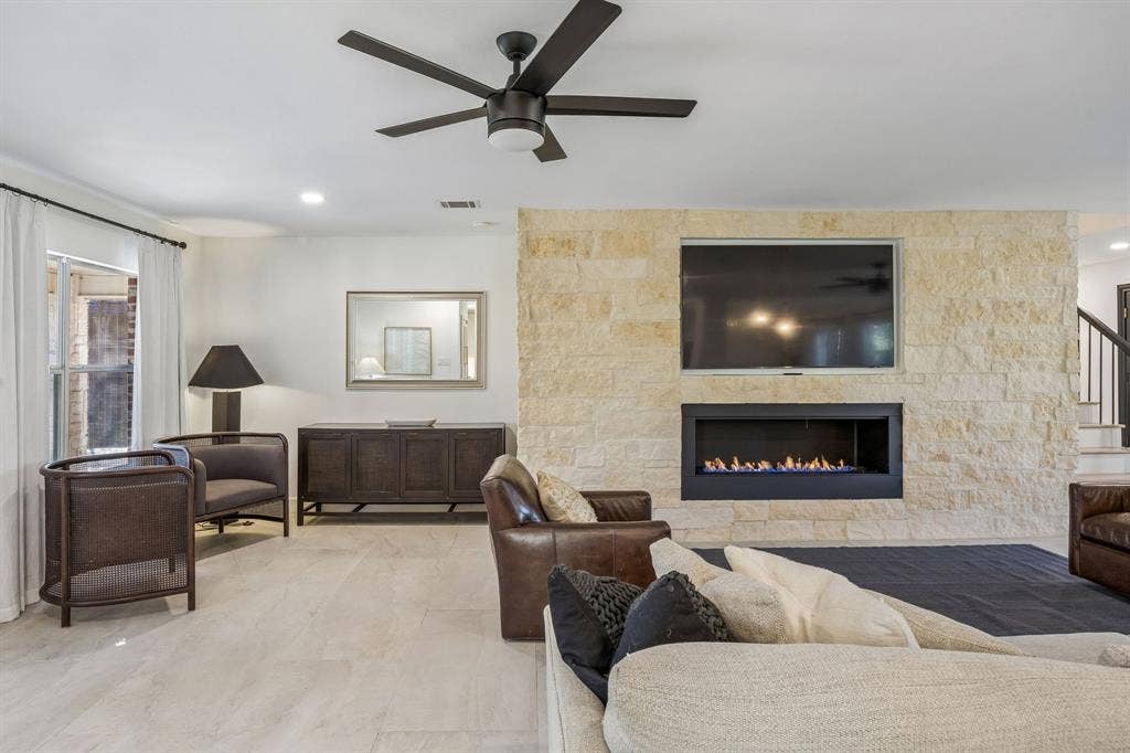 1334 El Patio Drive, Dallas, TX 75218 1334 El Patio Drive, Dallas, TX 75218