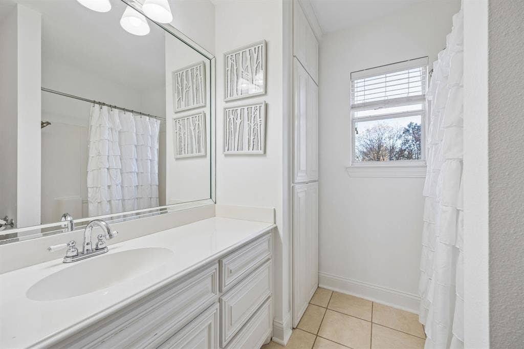 1334 El Patio Drive, Dallas, TX 75218 1334 El Patio Drive, Dallas, TX 75218
