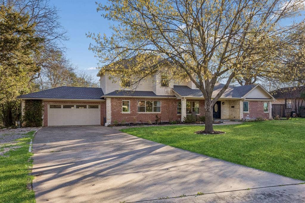 1334 El Patio Drive, Dallas, TX 75218 1334 El Patio Drive, Dallas, TX 75218