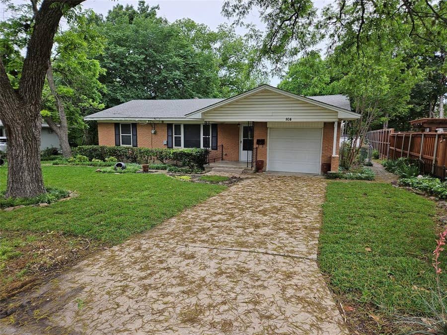 Property photo for 804 Cedar Street, McKinney, TX