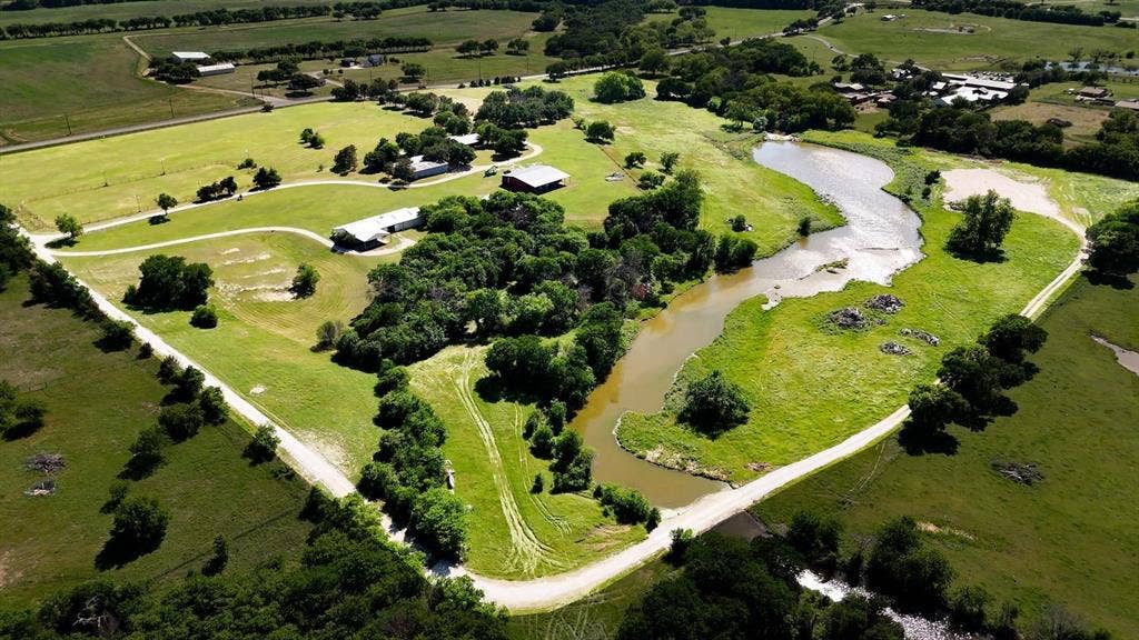 1300 Strader Road, Northlake, TX 76247 1300 Strader Road, Northlake, TX 76247